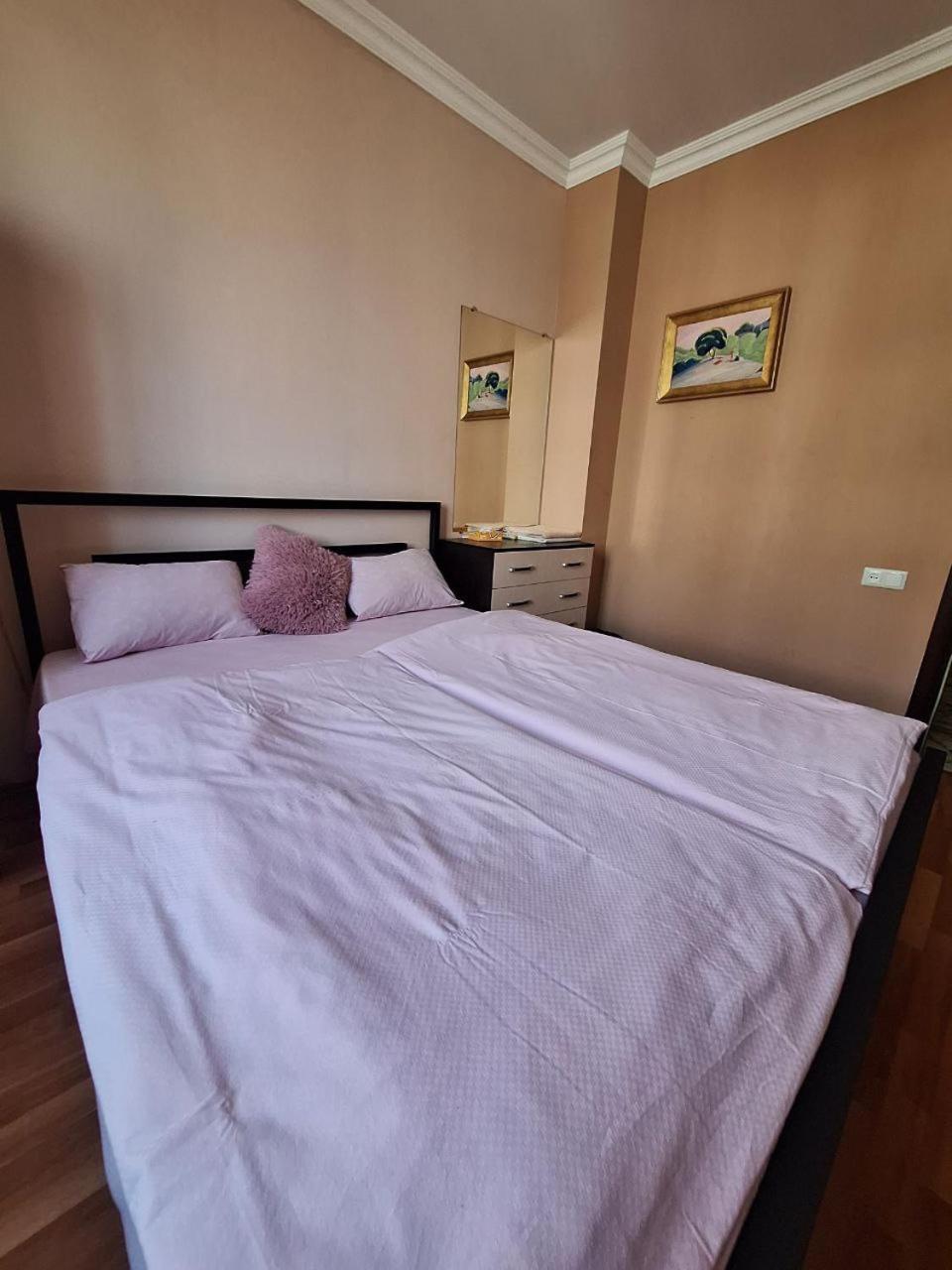 Arm Hostel Jerevan Buitenkant foto