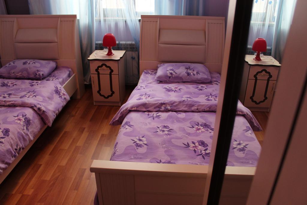 Arm Hostel Jerevan Buitenkant foto